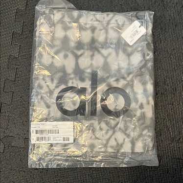Alo yoga shopper - Gem