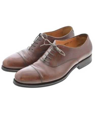 靴 Jalan Sriwijaya brown calf leather shoes Timeless simplicity. Effortless elegance. Meet the classic