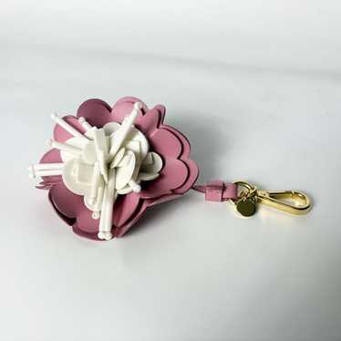 キーホルダー・キーリング Miu Miu Multicolor Leather Charm Amazon.co.jp: ミュウミュウ キーリング/キーホルダー/チャーム