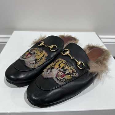 GUCCI プリンスタウン ミュール タイガー グッチ】gucci プリンスタウン タイガー&ハート ブラック 38
