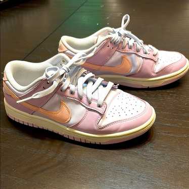 Nike Dunk Lowダスティピーチ Nike SB Dunk Low Corduroy Dusty Peach Men's - BQ6817-201 - US