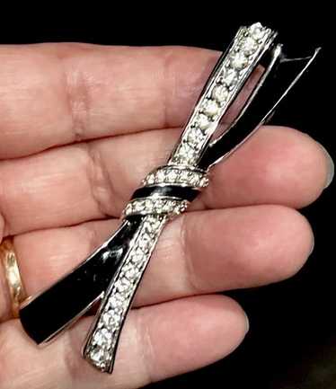 Signed givenchy brooch large - Gem