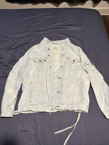 ジャケット・アウター KITH distressed DENIM JACKET light blue Kith Centre Denim Jacket - Light Indigo