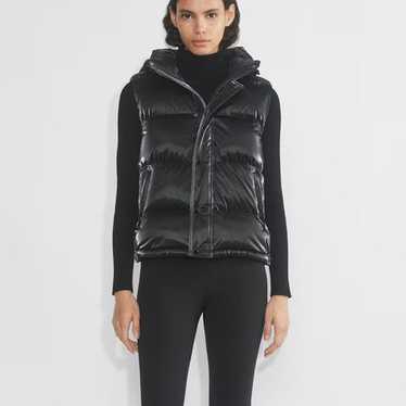 GANNI49,500円Shiny Puff Oversized Vest GANNI Oversized Shiny Puff Vest in Black | endource
