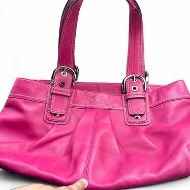 バッグ Coach Pink Soho Pleated Hobo Shoulder Coach Soho Pleated Pink Large Shoulder bag - | Depop