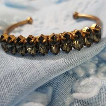 Elizabeth Coleのゴールドブレスレット Elizabeth cole swarovski cuff, - Gem