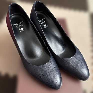 success walk　Wacoal 22,5 Wacoal success walk pumps - Gem