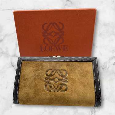 良品‼️LOEWE ♠︎ Vintage ♠︎ suède Wallet LOEWE suede wallet – Vintage Carwen