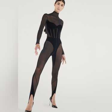 【関税込み】Mugler ブラック アシンメトリー ボディスーツ Mugler Bodysuit Outfit