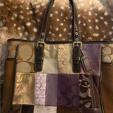 バッグ 00s patchwork boston bag Y2K hand bag 2007 Coach Patchwork Pochette Bag🤎✨🍄‍🟫 This statement