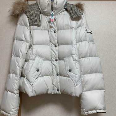 BURBERRY BLUE LABEL ホワイトダウンジャケット 40 BURBERRY BLUE LABEL ホワイトダウンジャケット 40