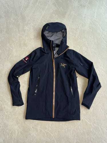 希少 Arc’teryx 24K Black Alpha SV XL Arcteryx Alpha SV 24k Black Jacket XL RECCO TRIED ON ONCE