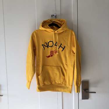 Noah embroidered flower - Gem