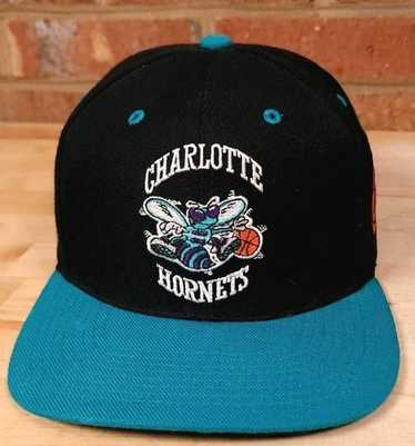 Charlotte Hornets サイン入りキャップ VTG 90s Charlotte Hornets Hat Snapback Cap NBA Basketball