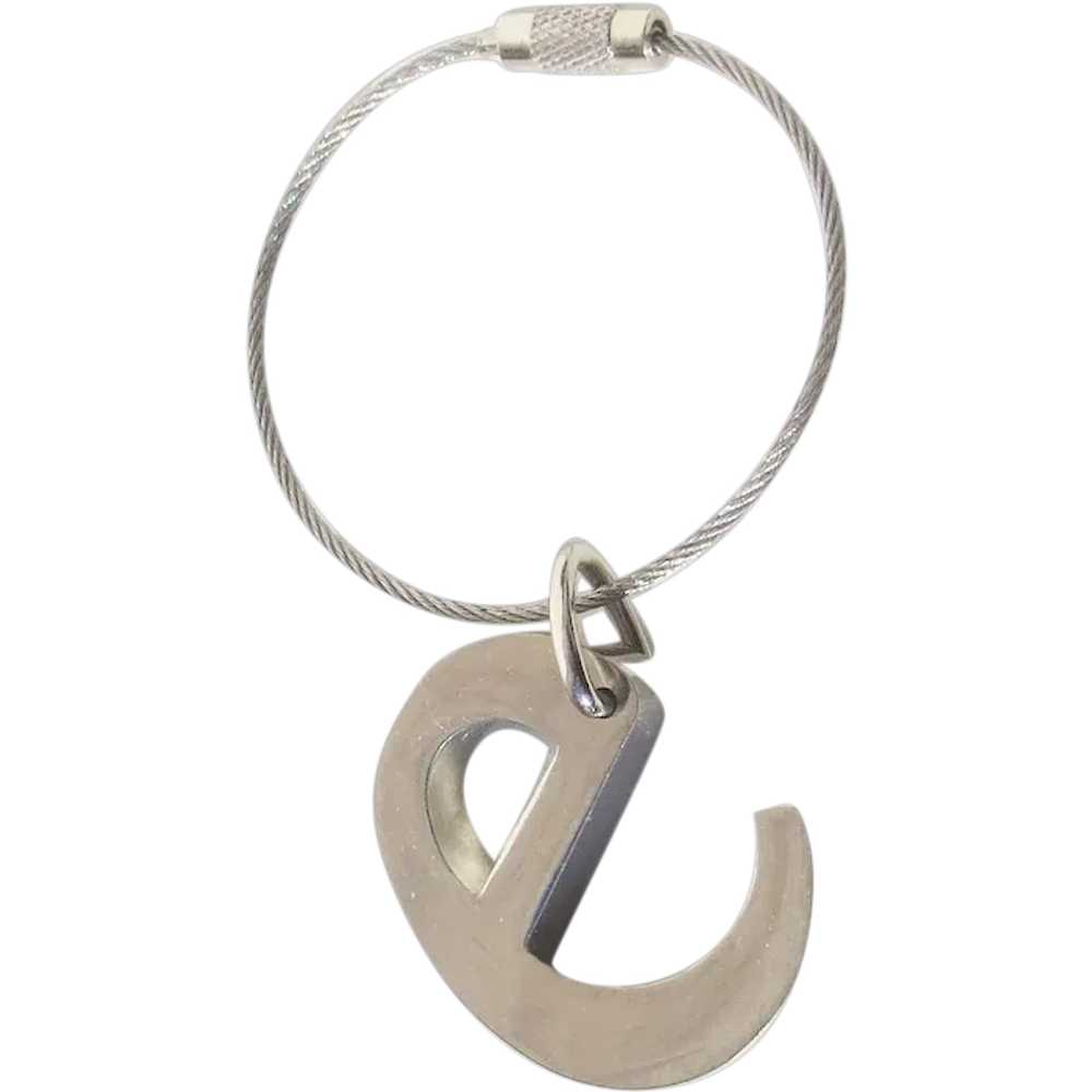 Keychain with "e"