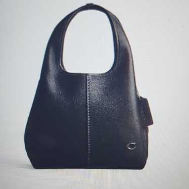 ハンドバッグ Coach  Black Leather Lana 23 Handbag Coach Lana 23 Shoulder Handbag – ShopCGX
