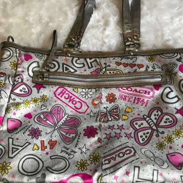 Coach poppy butterfly - Gem