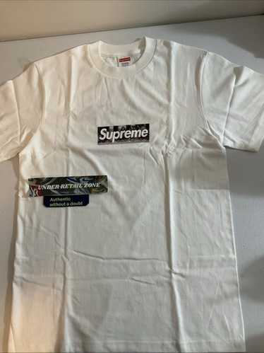 Tシャツ・カットソー Supreme Milan Box Logo Tee White SS 21 2021 WEEK 11 Supreme Metallic Box Logo L S Tee (FW17) - $78