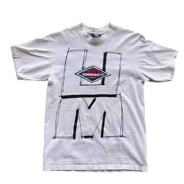 Tシャツ・カットソー UMBRO Flavor Graphic Overfit Short Sleeve T-shirt WhiteUP121 Umbro x PacSun White Short Sleeve T-Shirt | PacSun