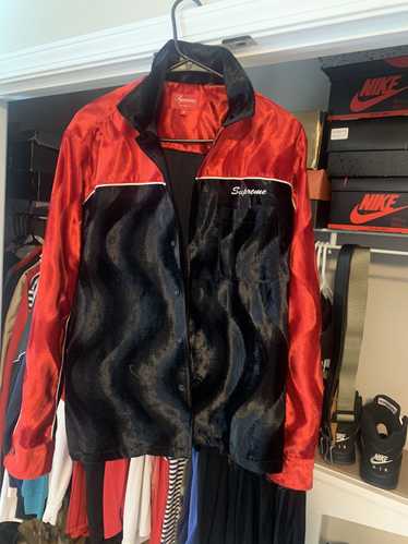 ジャケット・アウター Supreme Iridescent Puffy Vest S $_12.JPG?set_id=880000500F
