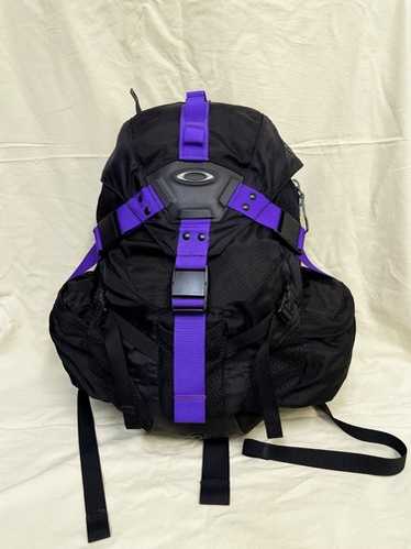 バッグ 00s OAKLEY ICON PACK 3.0 Vintage Oakley Icon 3.0 Backpack: Big Logo Green/black Y2K