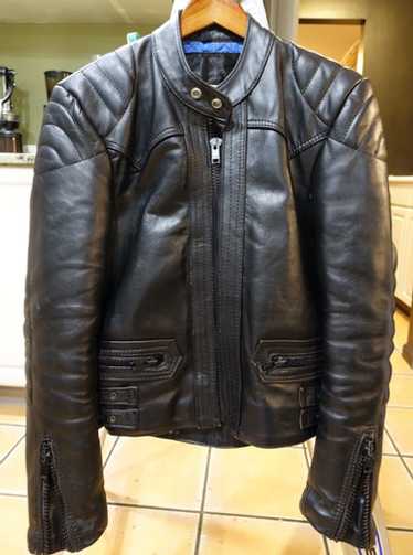 kett 60s 70s ビンテージ　モーターサイクル　革ジャン VINTAGE 1970's BLACK, RED & WHITE TT LEATHERS BRITISH MADE
