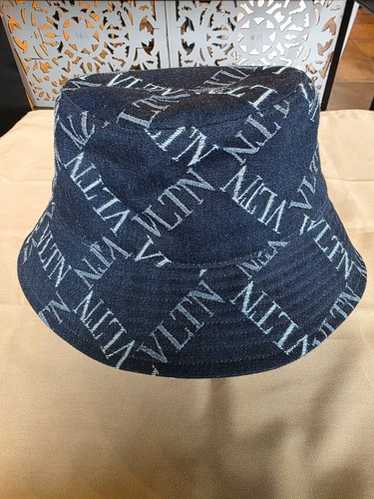 ハット VALENTINO GARAVANI Midnight Blue Felt Bucket Hat Valentino REVERSIBLE BUCKET HAT WITH POUCH POCKET | REVERSIBLE