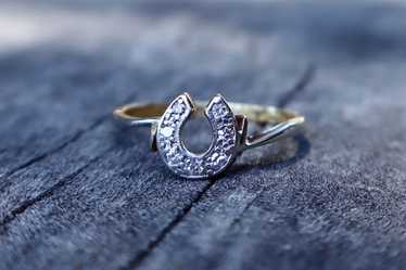 Hermès Vintage Horse Shoe Ring 18K　925 Vintage Hermès . Horseshoe Ring #hermes #horseshoe