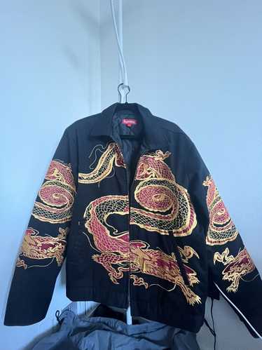【M】Supreme Dragon Work Jacket 黒 ドラゴン Supreme Dragon Work Jacket (FW18) - $278