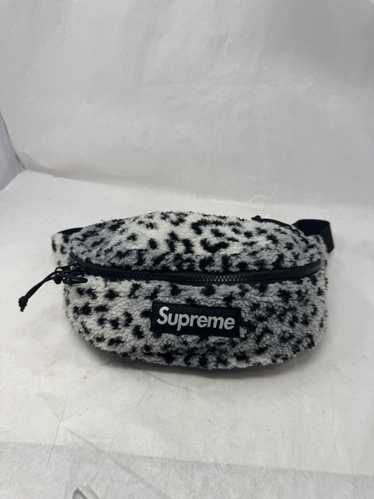 バッグ SUPREME Leopard Waist Bag White 17AW Supreme Leopard Fleece Waist Bag (FW17) - $68