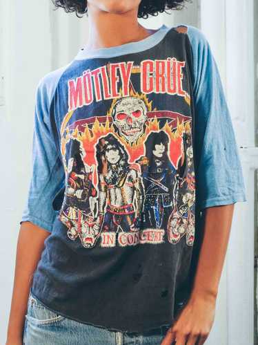 モトリクルー　ヴィンテージ　Tシャツ　1983-84 シャウトアットザデビル Amazon.com: 2Bhip Men's Motley Crue Shout at The Devil Tour