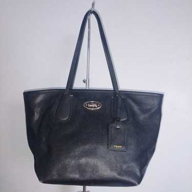 COACH タクシー ジップ レザー トートバッグ COACH® | Restored Taxi Zip Tote