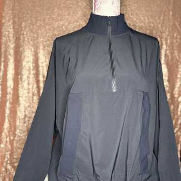 Alo yoga black windbreaker - Gem