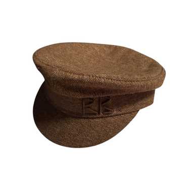 Ruslan baginskiy brown hats - Gem