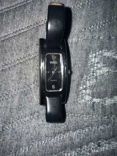 GUCCI グッチ QZ 3900L スクエア シルバー文字盤MTM027500 Yahoo!オークション -「グッチ 時計 レディース 3900l」の落札