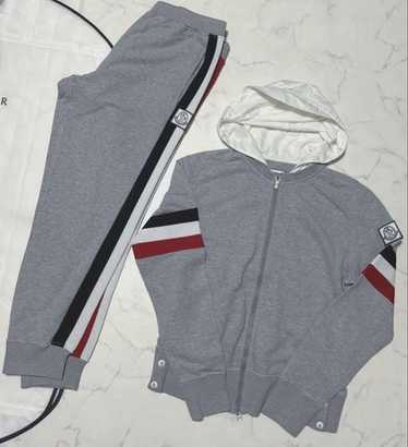 MONCLER GAMME BLEU 上下セット MONCLER Gamme Bleu x Thom Browne navy ribbed panel sweater
