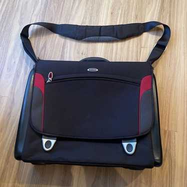  Indra 様リクエストTUMI × DUCATI T3 ⁑ Tumi T3 Ducati Special Edition Black Red Wheeled Carry On