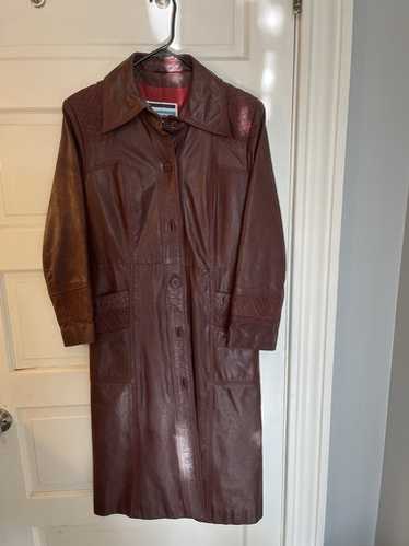 【70s】Euro Vintage All Leather TrenchCoat 70s Vintage Leather Trench Coat – StudioSuits