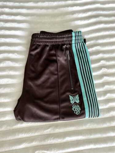 パンツ HUMAN MADE x Girls Don't Cry TRACK PANTS HUMAN MADE HUMAN MADE x Girls Don't Cry TRACK PANTS – HUMAN