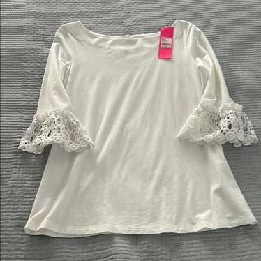 Elegant White Lace Sleeve Women's Top - image 1
