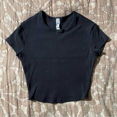 alo ALOSOFT クロップド Tシャツ 黒 W1404R_01_b1_s1_a1_1_m54_1024x