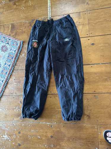 BAISICKS × UMBRO NYLON TRACK PANTS X UMBRO NYLON TRACK JACKET & TROUSERS(BLACK) – BASICKS