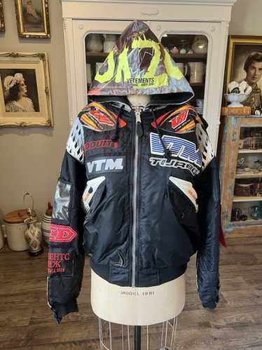 ジャケット・アウター VETEMENTS 18AW Alpha Racing Bomber MA-1 Vetements x Alpha Industries Racing Bomber Jacket Black SIZE
