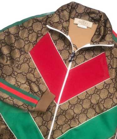 25新作 GUCCI テクニカルジャージー スコート ウェブストライプ 795071_XJGRV_2270_005_100_0000