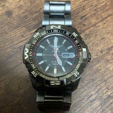 【美品特価】SEIKO５スポーツ フィールドタイプ 7S36-04M0 Seiko 5 Sports 7S36-04M0 Day Date St.Steel Black Round 100M