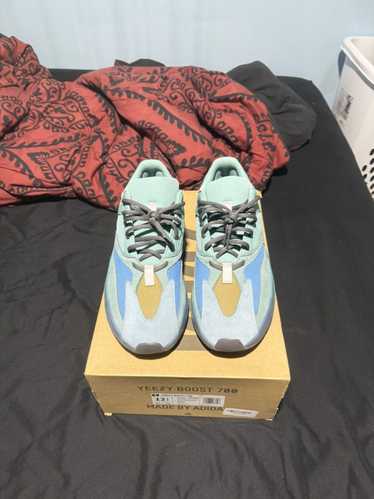 adidas Yeezy boost 700 faded azure 未使用品 adidas YEEZY Boost 700