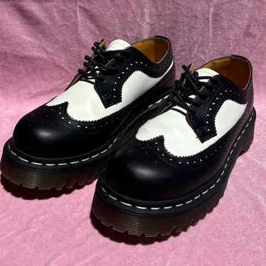 ドクターマーチン 3989BROGUESHOES UK5 BLACK WHITE ドクターマーチン 3989BROGUESHOES UK5 BLACK WHITE
