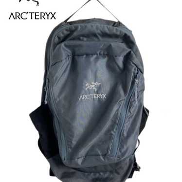 ARC’TERYX / MANTIS 26 BACKPACK グレー　beams Arcteryx backpack mantis 26 - Gem