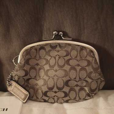 Vintage Coach Change Purse Black がま口 Rare Vintage Coach Black Leather Buckled Pouch NYC Made