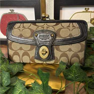 バッグ Coach Legacy Stripe Kisslock Pouch Coach Legacy Hand Bag Stripe Kisslock Pouch Multi-color